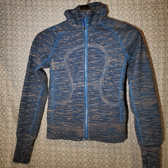 lululemon athletica Jackets & Blazers - Lululemon Scuba Space Dyed Hoodie SIZE 4 heathered blue